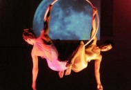 Fili d'amore e di equilibrio Fili d'amore e di equilibrio